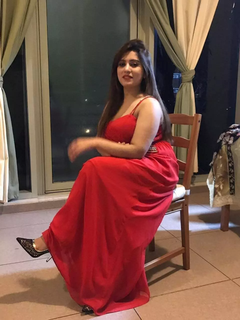 Escort Service in Dhanluti